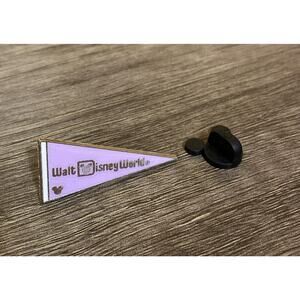 Walt Disney World Trading Pin Badge Collectable Hidden Mickey Purple Flag